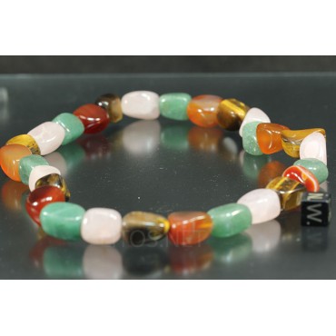 Collar de minerales pulidos