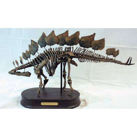 Estegosaurio-DINOSAURIOS Estegosaurio-DINOSAURIOS