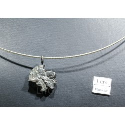 Meteorito colgante