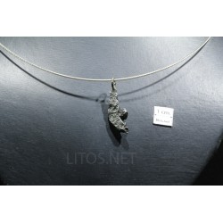Meteorito colgante