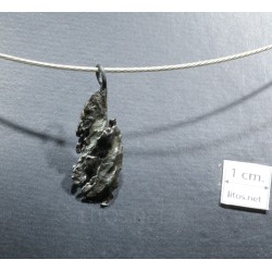 Meteorito colgante