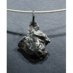 Meteorito colgante