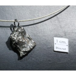Meteorito colgante