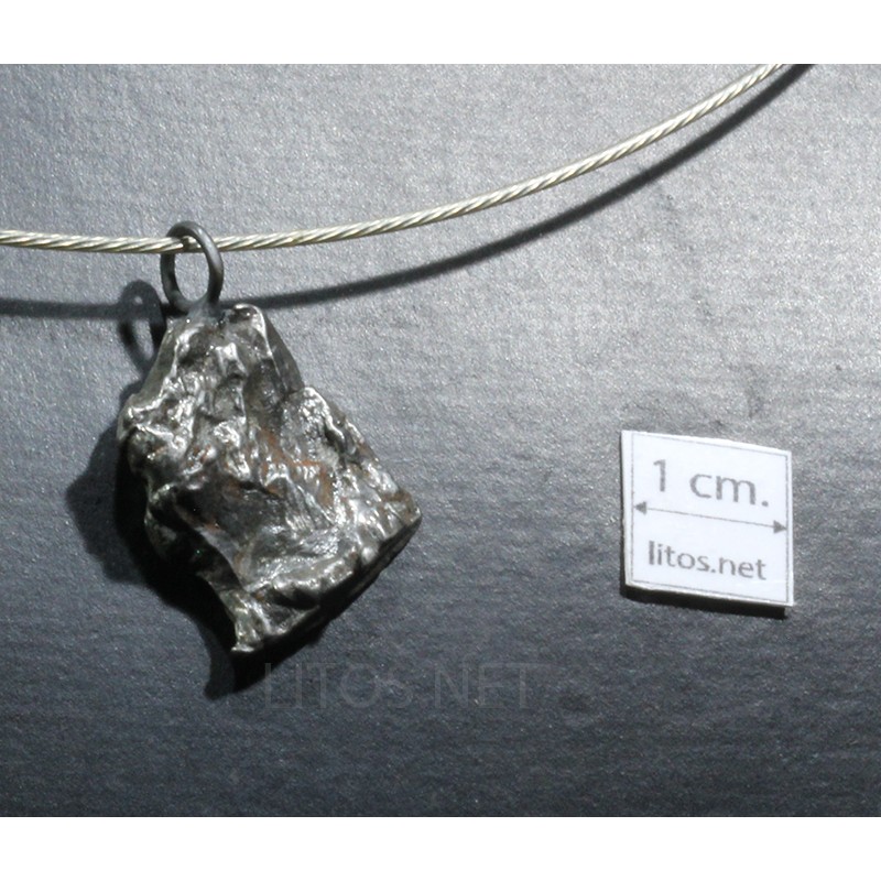 Meteorito colgante Meteorito colgante