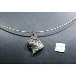 Meteorito colgante