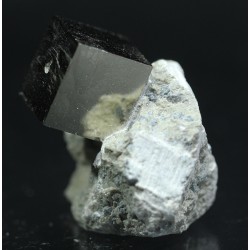 Pirita cúbica