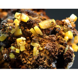 Wulfenita