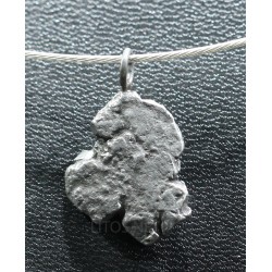 Meteorito colgante
