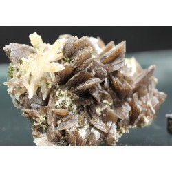 Axinita cristalizada