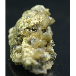 Clinozoisita