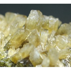 Clinozoisita