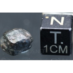 Meteorito condrita carbonácea