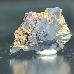 Hematites con Rutilo