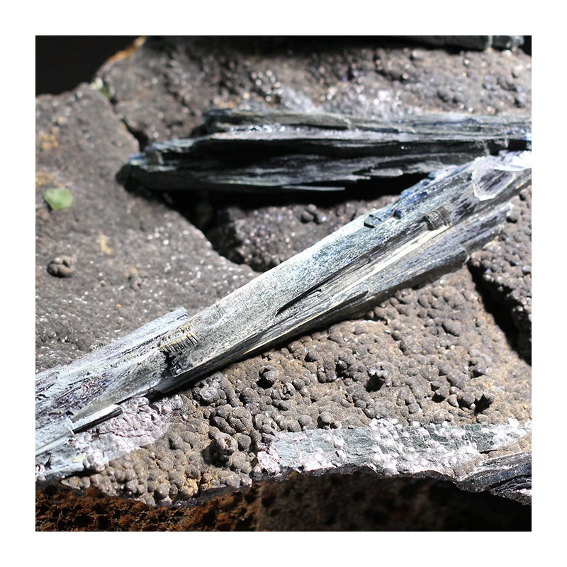 Vivianita con ludlamita