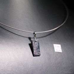 Colgante de meteorito