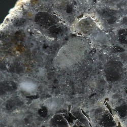 Meteorito lunar brecha anortosita