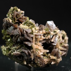 Axinita cristalizada