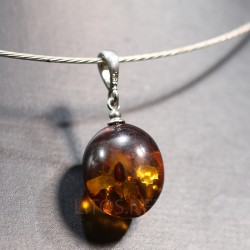 Ámbar colgante