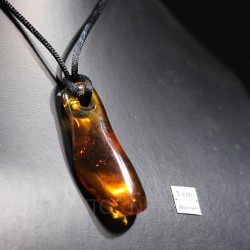 Ámbar colgante