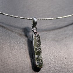 Moldavita, colgante