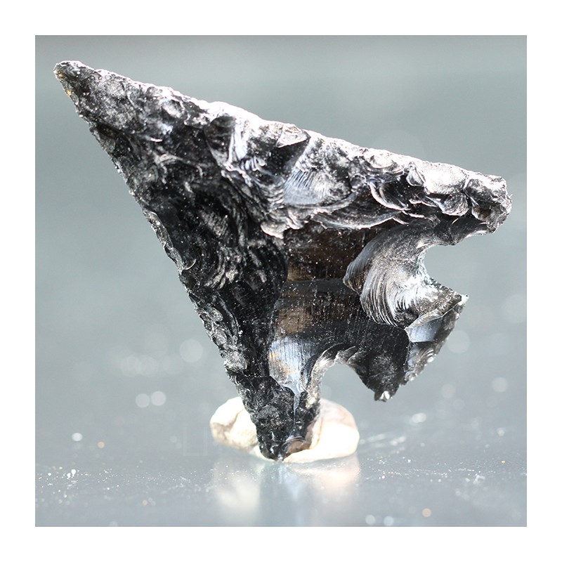 Punta de lanza obsidiana