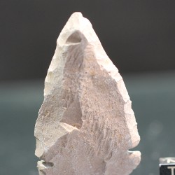 Punta de lanza obsidiana