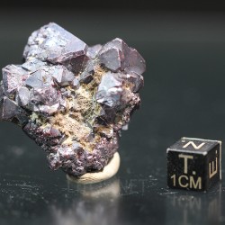 Cuprita cristalizada