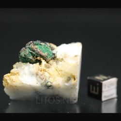 Calcopirita y dolomita