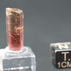 Elbaita (turmalina rosa)