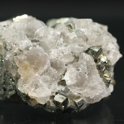 Fluorita y Pirita