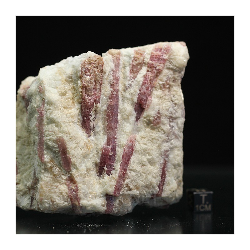 Turmalina rubelita