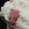 Turmalina rubelita