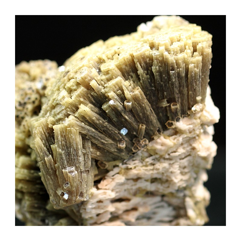 Mica lepidolita