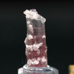 Elbaita (turmalina rosa)