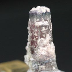 Elbaita (turmalina rosa)