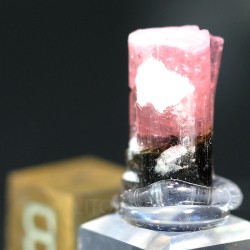 Elbaita (turmalina rosa)