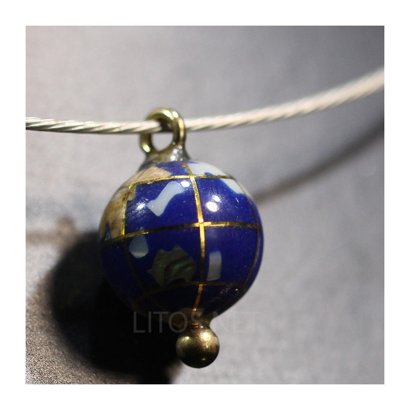 Colgante esfera del mundo