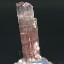 Elbaita (turmalina rosa)