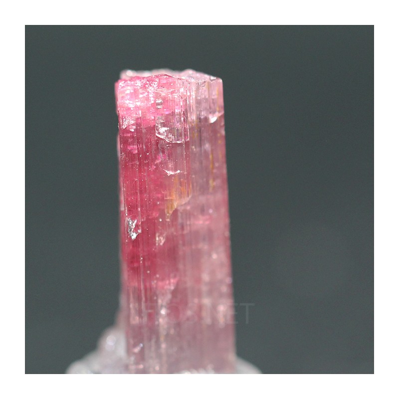 Elbaita (turmalina rosa)