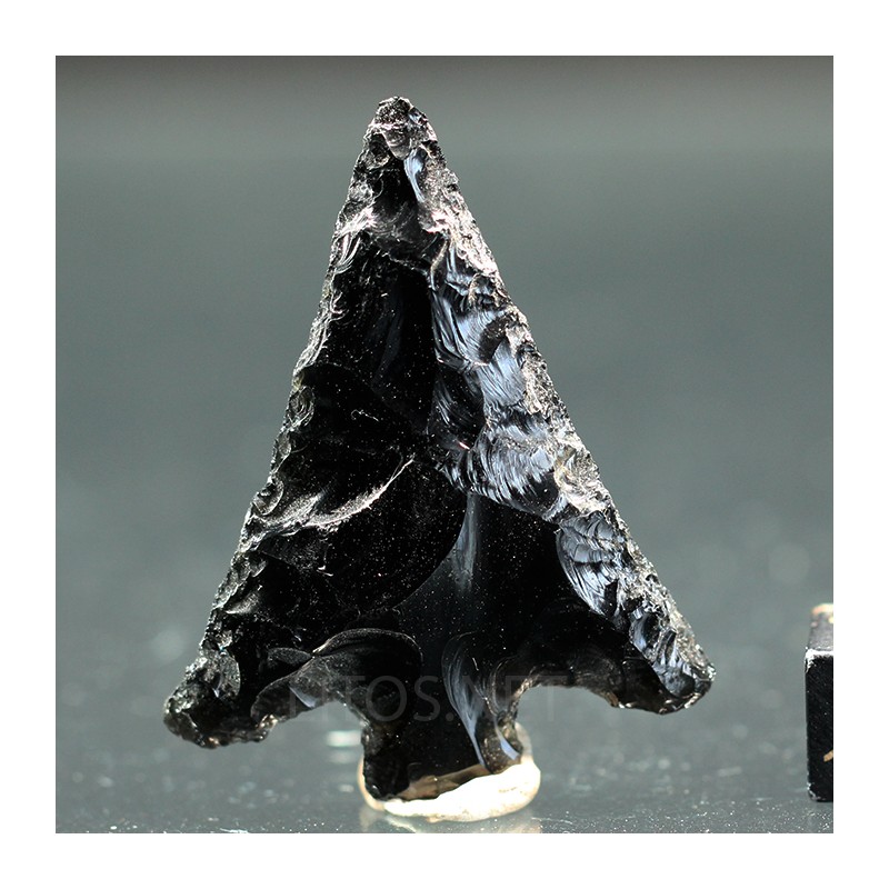 Punta de lanza obsidiana
