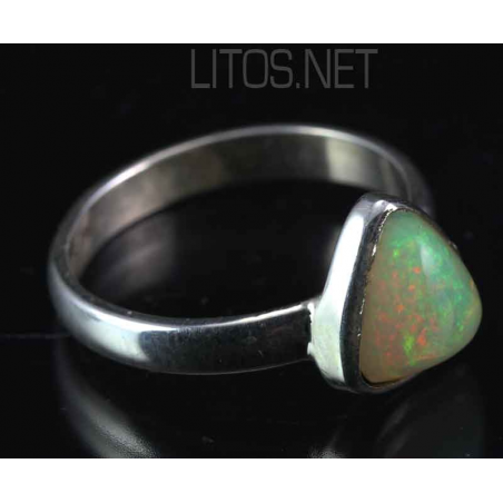 Anillo de calcedonia con pirolusita Anillo de calcedonia con pirolusita