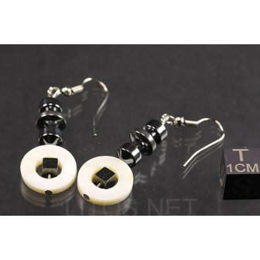 Pendientes de hematite y nacar