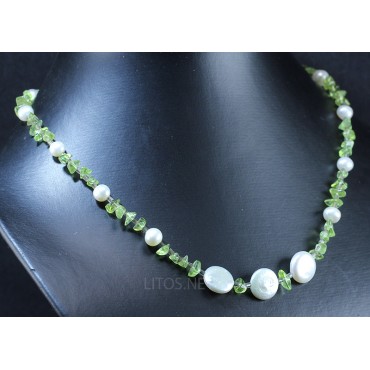 Collar de perlas y olivino J2891
