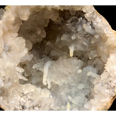 Roca Geoda de calcedonia X1658