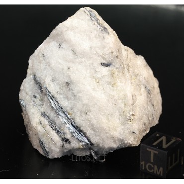 Mineral antimonita X2108