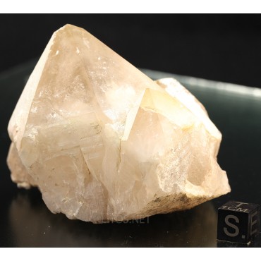 Mineral cuarzo blanco X2122