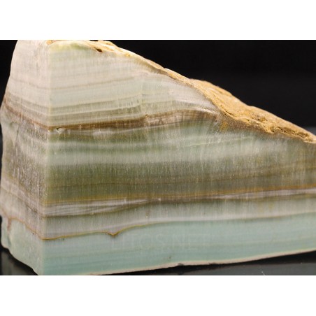 Mineral aragonito verde Mineral aragonito verde