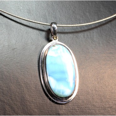 Colgante de larimar