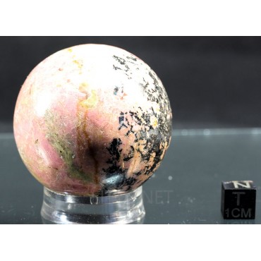 Mineral esfera de piroxmangita