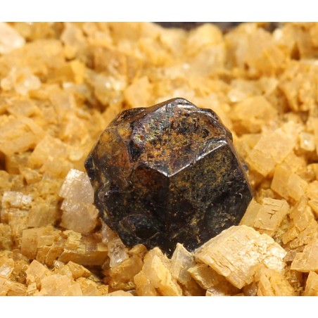 Mineral pirita y dolomita Mineral pirita y dolomita